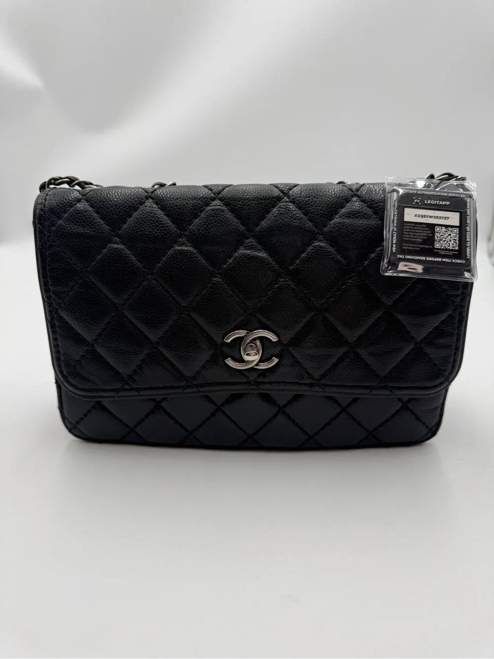 Chanel Quilted Leather Shoulder Bag in Black Caviar